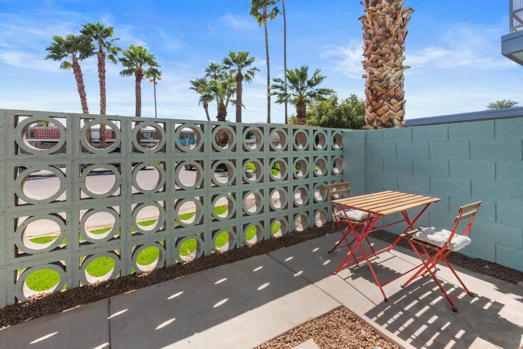 סקוטסדייל Large Studio Rooftop & Poolside - Walk To Old Town מראה חיצוני תמונה